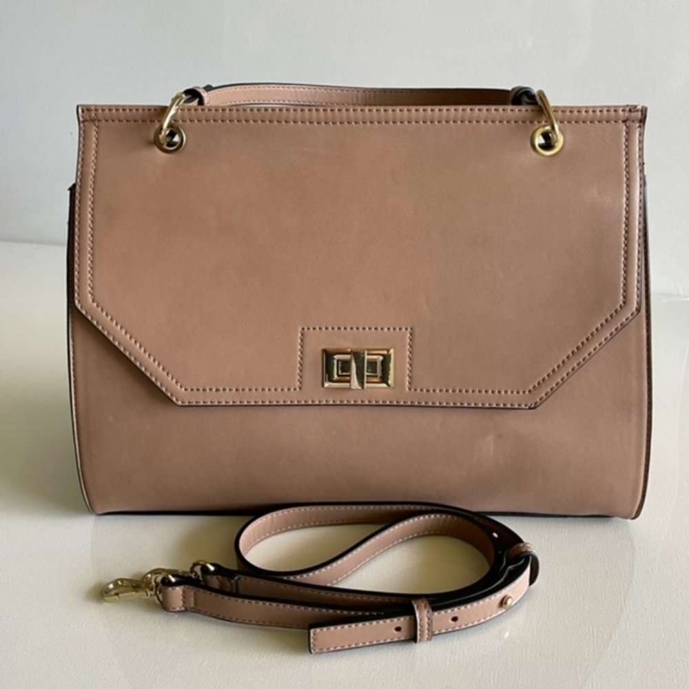 Kelly & Katie Beige Shoulder Bag Purse with Additionally Shoulder Strap